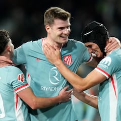 Sorloth se hace más gigante y rompe la maldición