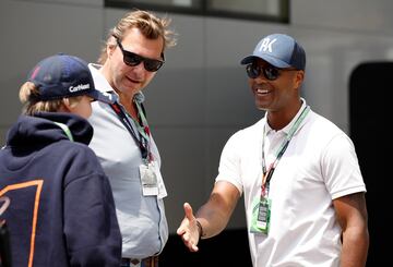 El exfutbolista Patrick Kluivert a su llegada al Circuito de Montmeló.