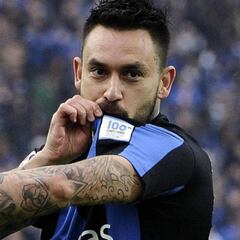 Genoa insistirá por Pinilla pese a negativa del Atalanta