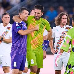 Gianluigi Buffon considera el gol de Borgetti en el 2002 como uno de los mejores que ha recibido