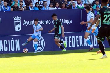 El Málaga despacha con autoridad a un inocente Atlético Baleares