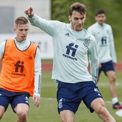 Diego Llorente, a un test de la Eurocopa