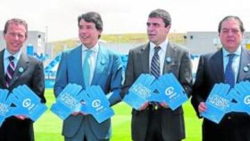 <b>UNIDOS CONTRA LA POBREZA INFANTIL. </b> Butragueño, Ignacio González, Sanchís y Vicente Boluda se unieron ayer a la campaña 'Paremos la pobreza infantil', impulsada por PLAN. "Es una asociación que lleva más de 70 años defendiendo los derechos de los niños", dijo Butragueño, secretario del Patronato de la organización en España.