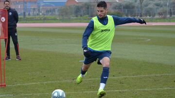 El Málaga busca aire ante un Fuenlabrada dormido