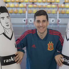 España "cambia el chip" para jugarse el pase ante Azerbaiyán