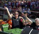 Van Gaal participa en el desfile gay anual de Ámsterdam