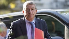 Fifa bans ex-German president over 2006 World Cup misconduct