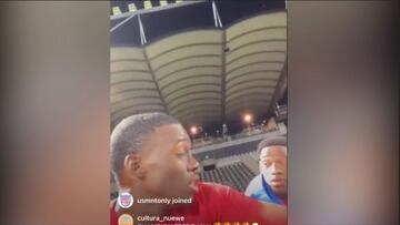 Weah en el festejo del Lille junto Jonathan David