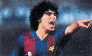 Diego Armando Maradona, con la camiseta del Barcelona, que no volvería a vestir tras aquella noche.
