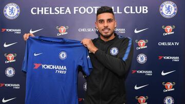 Emerson Palmieri, al Chelsea por 20 millones más variables