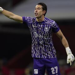 Óscar Jiménez perdería la titularidad en América