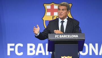 La Confederación de Peñas del Barça carga contra el club