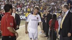 Pitos e intento de agresión a Beckham