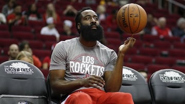 Adrian Wojnarowski ha confirmado que Harden a quiere irse a los Nets, que ya preparan una oferta. Su uni&oacute;n con Kyrie y Durant ser&iacute;a un aut&eacute;ntico bombazo.