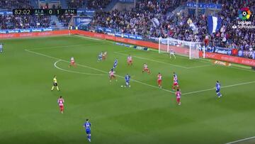 Enloqueció Mendizorroza y dejó a Simeone mudo: golazo a nivel superior de Lucas Pérez