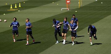 Último entrenamiento del Real Madrid antes de viajar a Málaga