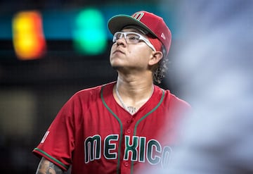 Miami (United States), 17/03/2023.- Mexico pitcher Julio Urías (7) in gestures during the 2023 World Baseball Classic quarter finals match between Mexico and Puerto Rico at loanDepot park baseball stadium in Miami, Florida, USA, 17 March 2023. (Estados Unidos) EFE/EPA/CRISTOBAL HERRERA-ULASHKEVICH
