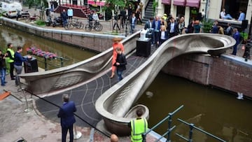 Impresora 3D primer puente construido fracaso Ámsterdam