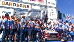 2019 FIA World Rally Championship
 Round 08 Rally Italia Sardegna
 13 - 16 June  2019
 
 Day 3, Podium, Dani Sordo, Carlos Del Barrio, Anders Jaeger, Andrea Adamo
 
 Photographer: Fabien Dufour
 Worldwide copyright: Hyundai Motorsport GmbH