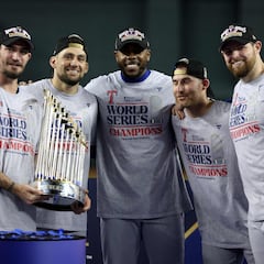 Trofeo del Comisionado: Altura, peso y valor del trofeo que ganaron los Texas Rangers en la Serie Mundial