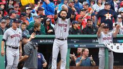 BOSTON, MA - OCTOBER 09: Marwin Gonzalez #9 of the Houston Astros (C) celebrates after an RBI single by George Springer #4 (not pictured) in the second inning against the Boston Red Sox during game four of the American League Division Series at Fenway Park on October 9, 2017 in Boston, Massachusetts.   Maddie Meyer/Getty Images/AFP
 == FOR NEWSPAPERS, INTERNET, TELCOS &amp; TELEVISION USE ONLY ==