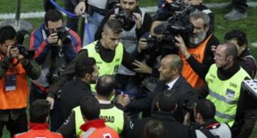 Saludo de Simeone y Nuno