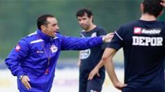 Jos¨¦ Luis Oltra: "El derbi en Primera es m¨¢s grande"