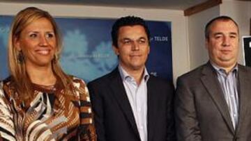 <b>SOLIDARIDAD. </b>Minerva Santana, Pablo Rodríguez Valido, Miguel Ángel Ramírez y Migdalia Rodríguez, ayer en Telde.