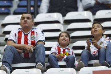 Así se vivió el ambiente previo al inicio del Clásico Nacional entre América y Chivas celebrado en el Estadio Azteca por la Jornada 10 de la Liga MX.