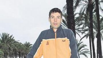 <b>CONCENTRADO. </b>Óscar Freire charla con Núñez, Menchov y Horrillo.