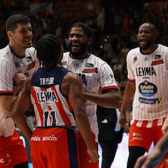 Thompkins y Taylor lanzan al Leyma Coruña