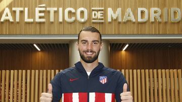 San Rom&aacute;n en su renovaci&oacute;n con el Atl&eacute;tico