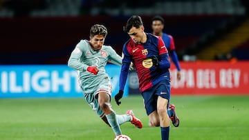 Giuliano Simeone of Atletico de Madrid and Pedri Gonzalez of FC Barcelona in action during the Spanish Cup, Copa del Rey, semi-final football match played between FC Barcelona and Atletico de Madrid at Estadi Olimpic Lluis Companys on February 25, 2025 in Barcelona, Spain.
AFP7
25/02/2025 ONLY FOR USE IN SPAIN
