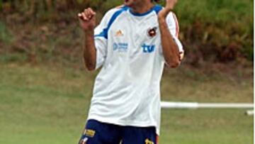 <B>ILUSIÓN. </b>El capitán de la selección asegura que le mueve la ilusión de ganar algo grande con España.