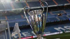 Soccer Football - Champions League - Semi Final - First Leg - Real Madrid v Manchester City - Santiago Bernabeu, Madrid, Spain - May 9, 2023 General view of the Champions League trophy inside the stadium before the match REUTERS/Isabel Infantes