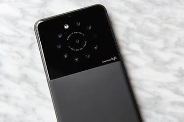 Light, el primer teléfono que posee nueve cámaras