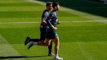 Con Joselu, Montes, dos asistentes ‘vip’ y un ‘nuevo’ Denis Suárez