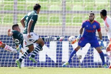 Santiago Wanderers venció 5-4 a Universidad de Chile que se complica con la parte baja de la tabla. 