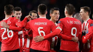 Con Guardado y Moreno, PSV inicia el 2017 con victoria