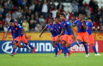 La Selección Colombia gana en Lodz con Mier y Cuesta como figuras.