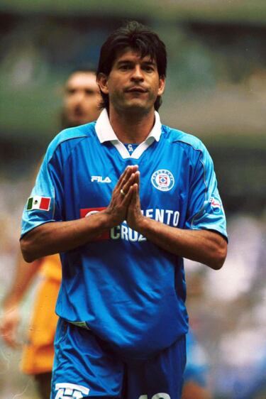 Reforzó al Cruz Azul para la Copa Libertadores y no lo hizo nada mal en la justa continental.