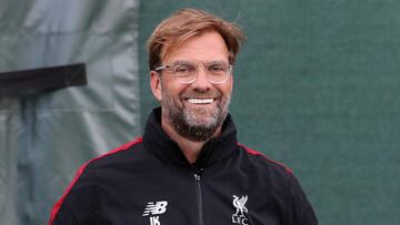 Klopp apoya a Salah y confirma el buen estado de Firmino