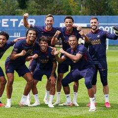 El Mbappé más feliz en su vuelta a los entrenamientos con el PSG