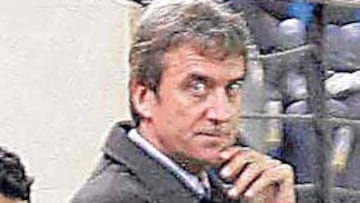 <b>AL MANDO. </b>Ansuategui Roca.