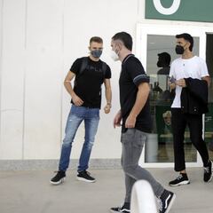 El Elche hace oficial el fichaje de Knezevic por tres temporadas