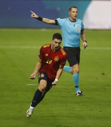 2-0. Ferrán Torres celebró el segundo gol.