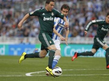 Jugada del gol 0-1 de Higuain jugador del Real Madrid