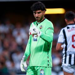 Amir Abedzadeh defenderá la portería del Castellón la próxima temporada