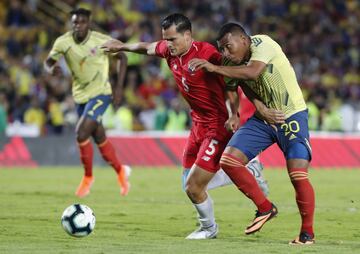 Colombia vence a Panamá en el estadio El Campín en amistoso de preparación para la Copa América de Brasil.
