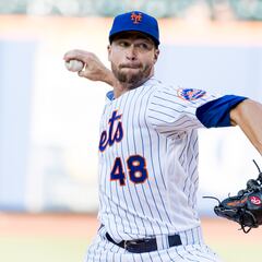 Jacob deGrom luce en victoria 70 de New York Mets